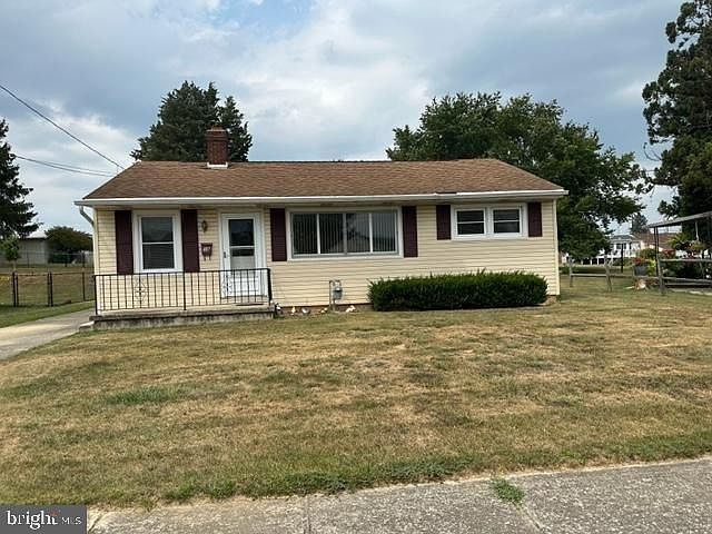 1st image of 19 Lincoln Dr