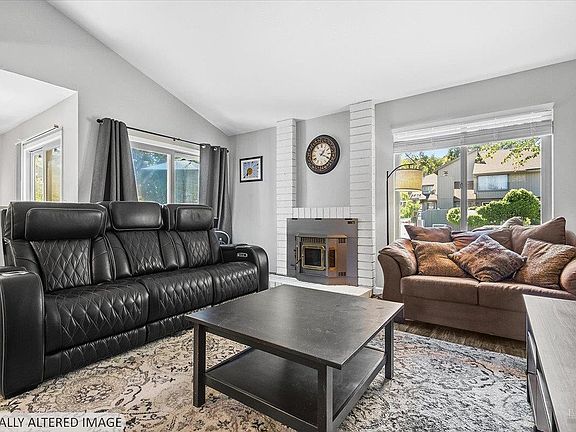 5th image of 3005 Aurora Court