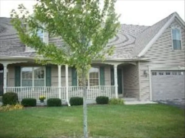 1408 Groves Ln, Union Grove, WI 53182