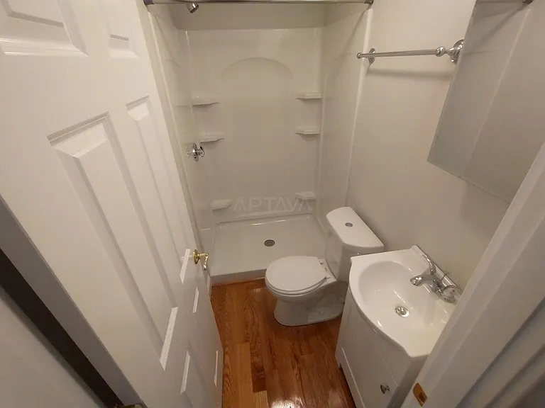 101 Morse St #101 — Photo 2