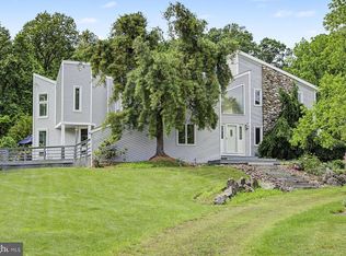 5728 Carversville Rd, Doylestown, PA 18902