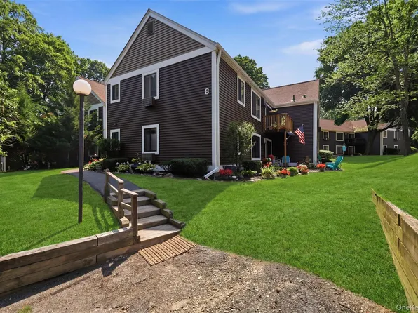 8 Heritage Drive #E, Harriman, NY 10926
