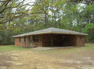 1025 Josephine Dr, McComb, MS 39648