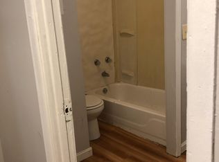 125 Green St #1E, Fall River, MA 02720