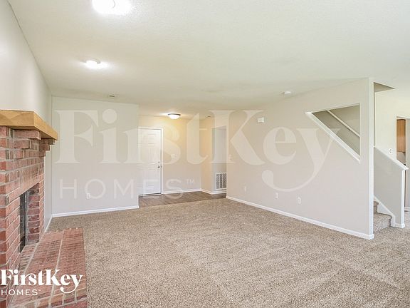 4th image of 10555 Kensil St