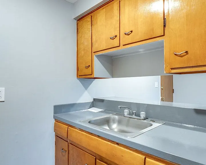3003 Archwood Ave — Photo 11