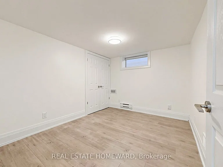 124 Kendal Ave #BASEMENT — Photo 10