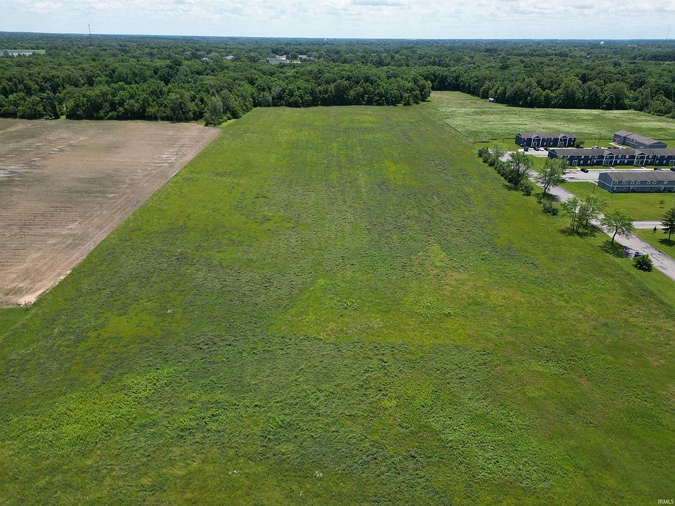 2nd image of 1700 E Bradford Pike