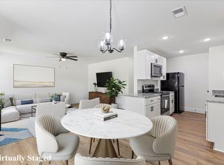 2 Arlington Rd, Greer, SC 29651