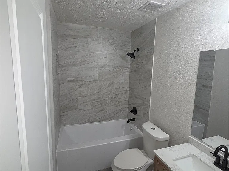 4931 Cosby St — Photo 8