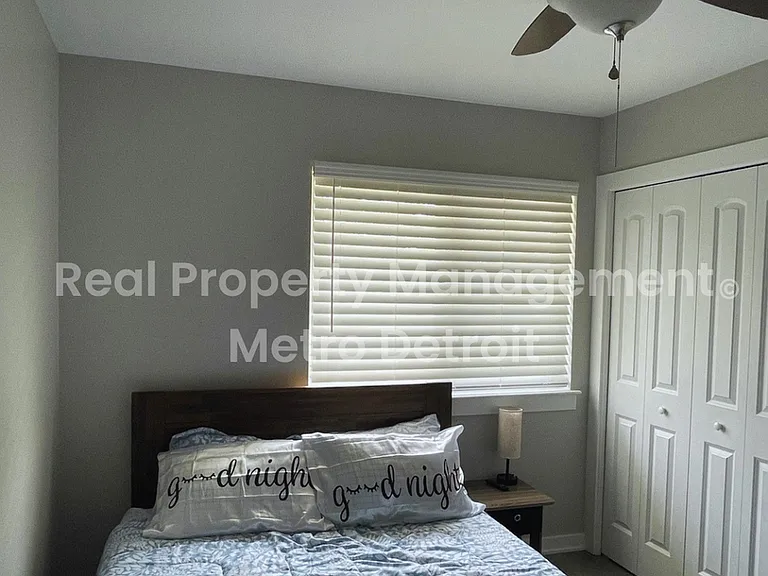 22148 Dante St #211 — Photo 11
