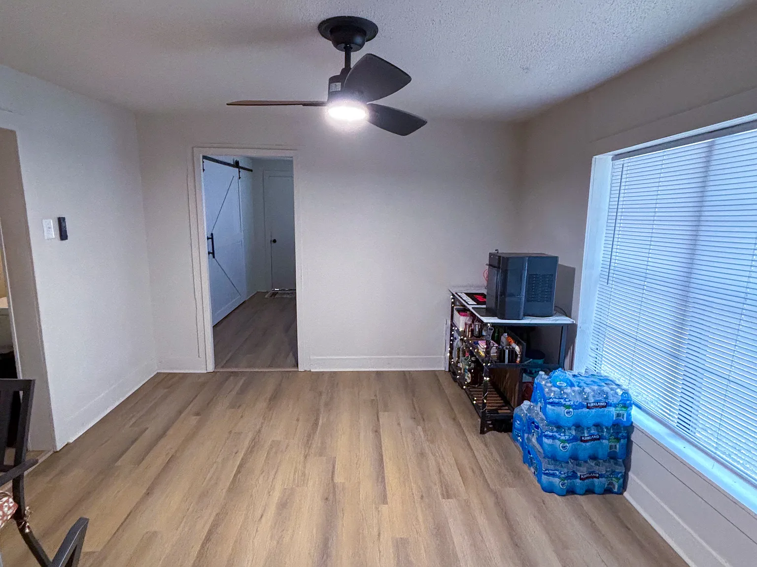 2 bed, 760 sqft, $1,500 — Photo 3