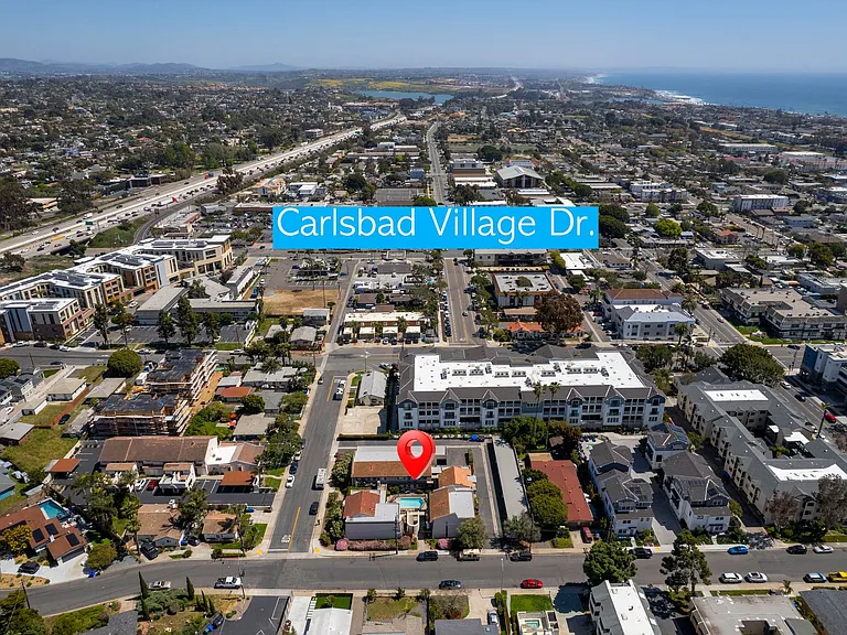 Pacific Pines - in the heart of the beautiful city of Carlsbad — Photo 9