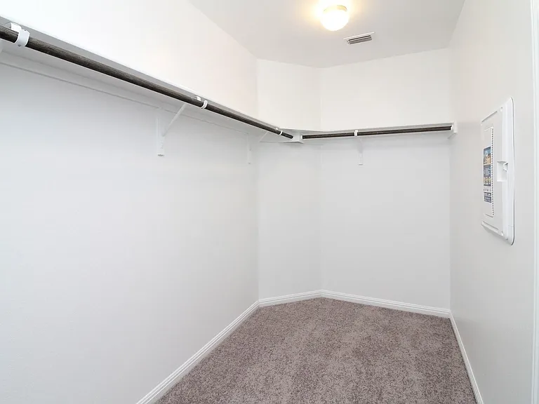 10305 Forest Grove Dr — Photo 12