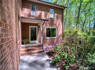 5201 Bradley Ct, Denver, NC 28037