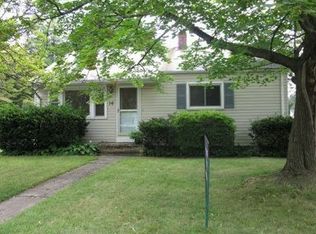 14 Burnham Rd, East Brunswick, NJ 08816