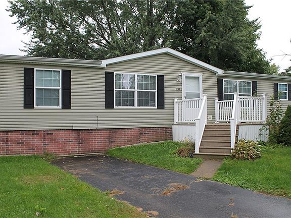 2nd image of 150 Honeybrook Cir