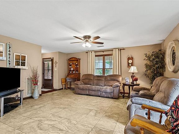 2nd image of 1575 8th St