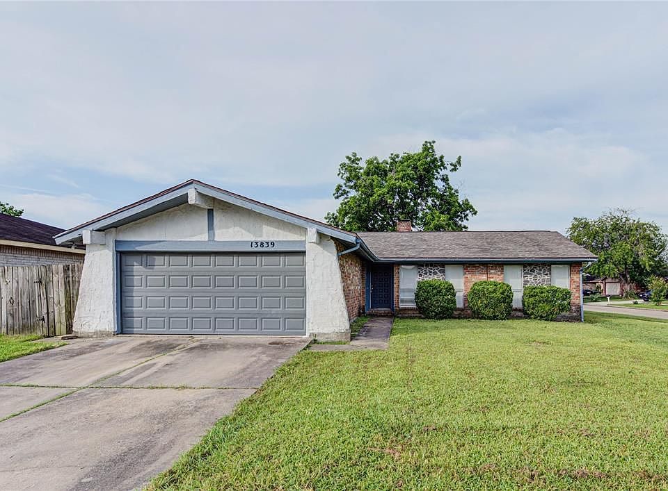 1st image of 13839 Towne Way Dr