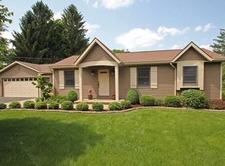 6640 Richardson Rd, Victor, NY 14564