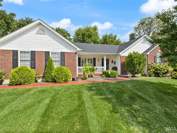 38 Fawn Valley Cir, Saint Peters, MO 63376