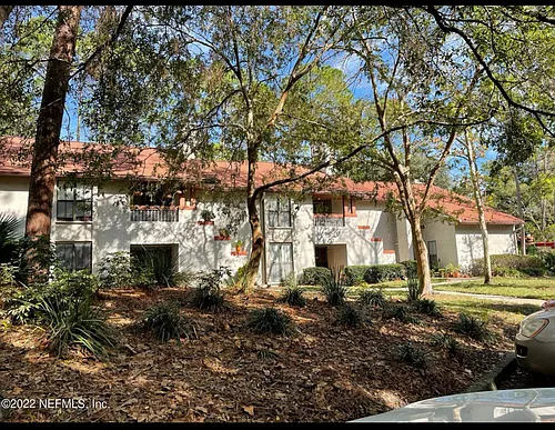 2506 Wood Hill Dr Photo 1