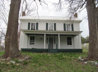 633 Parsons Rd, Troutville, VA 24175