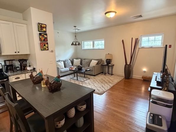 10 Broadway APT 5
