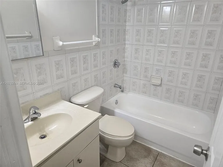 9400 SW 169th St #0 — Photo 15