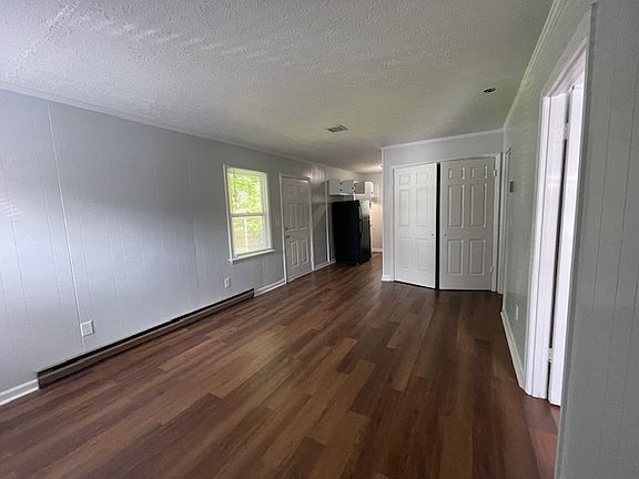 2nd image of 818 Powhatan Ave #11385105