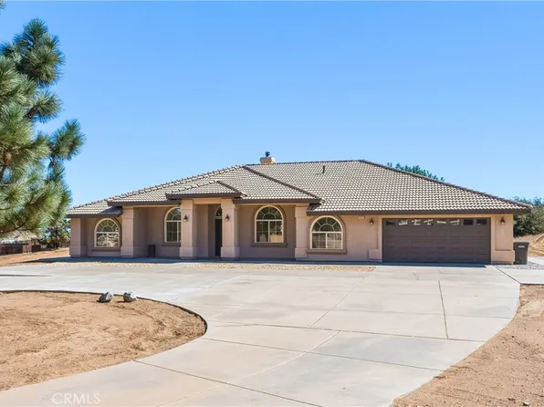 8423 Beaver Ave, Phelan, CA 92371