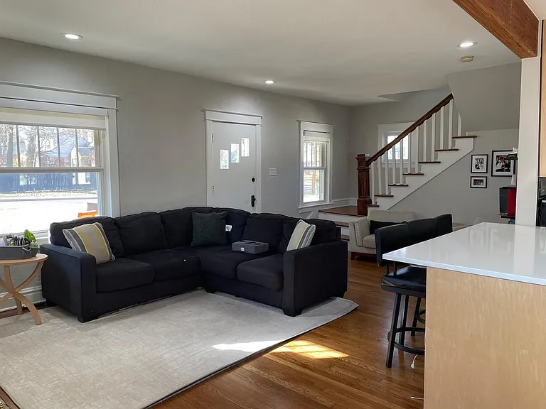 4825 Belinder Rd — Photo 6
