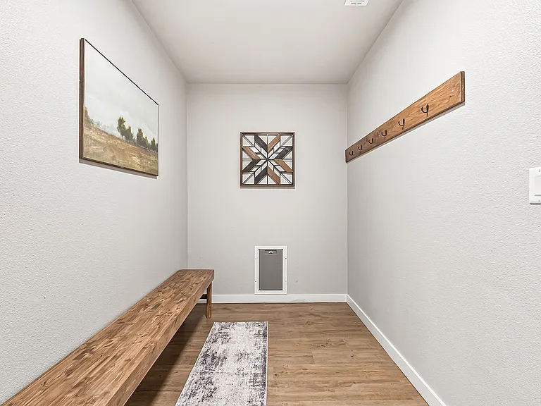 3882 E Berwick Dr — Photo 43