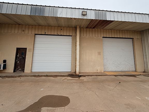 2nd image of 4152 Arden Rd Building 2-G/H