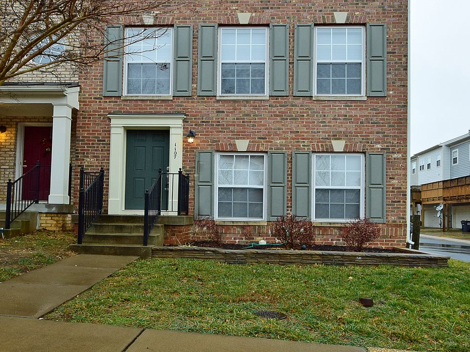 1st image of 1107 Posey Ln