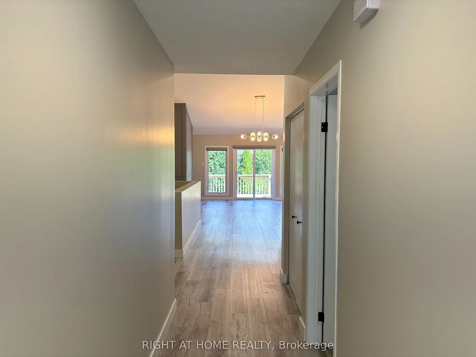 3 bed, $2,800 — Photo 3