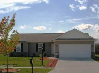 536-1 Chicory Ln, Valparaiso, IN 46385