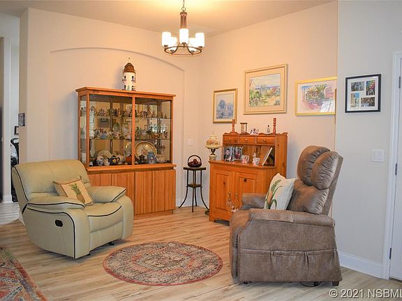 2nd image of 3045 Borassus Dr