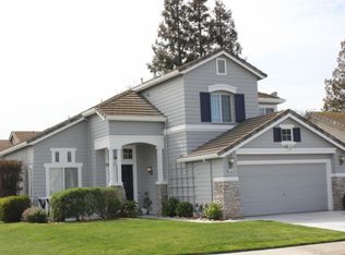 1824 Exeter Dr, Manteca, CA 95336