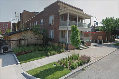 720 Walnut St Photo 1