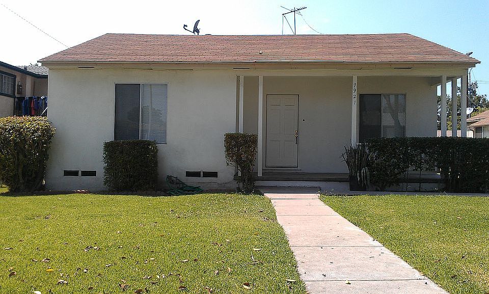 1st image of 7921 Newlin Ave