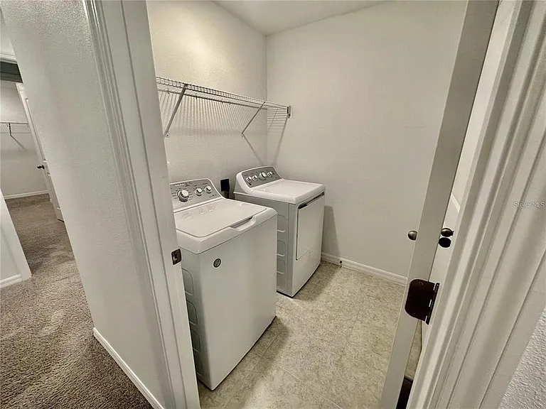 1707 Sanibel Dr — Photo 10