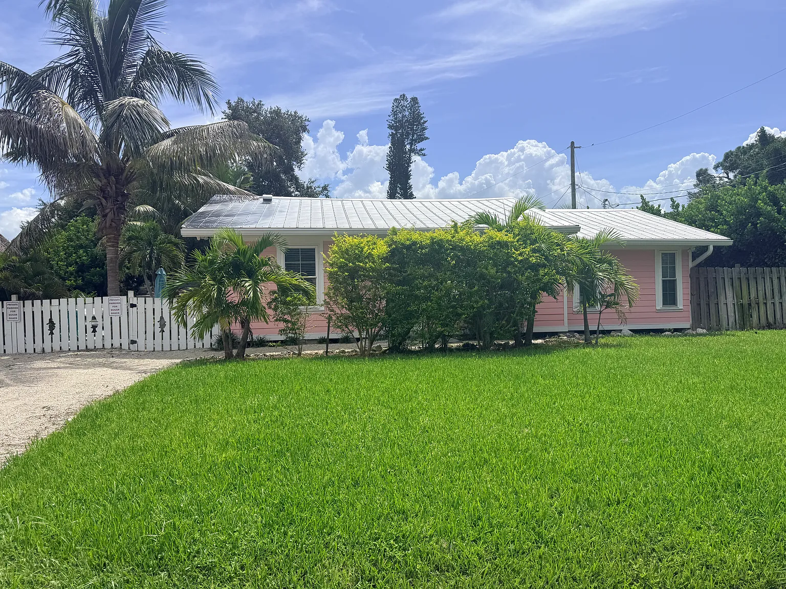 3 bed, 1100 sqft, $3,500 — Photo 1