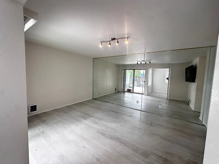 9030 Seward Park Ave S #203 — Photo 6