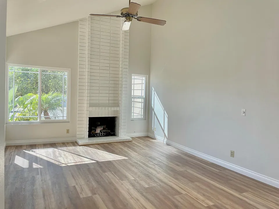 2182 Arbor Cir