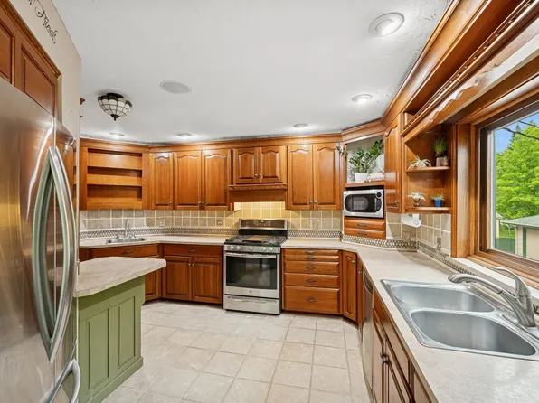 14129 Quay St NW, Andover, MN 55304