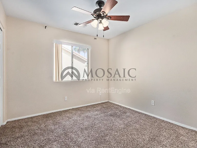 2135 E Brooks St — Photo 26