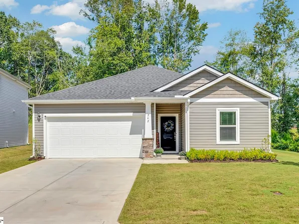 242 Addysons Way, Fountain Inn, SC 29644