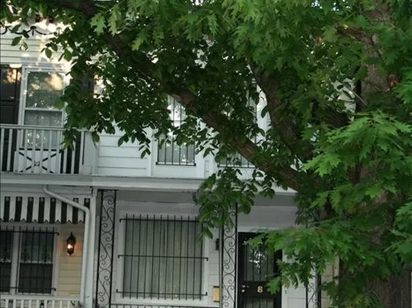 8 14th St SE, Washington, DC 20003