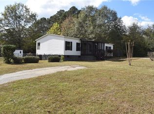 84 Skyland Dr E, Locust Grove, GA 30248